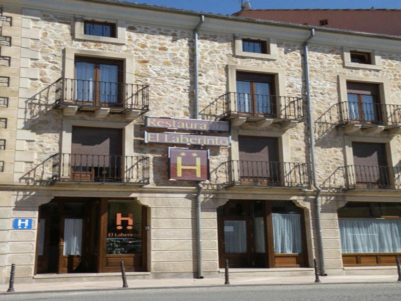 Hotel Laberinto シグエンサ エクステリア 写真