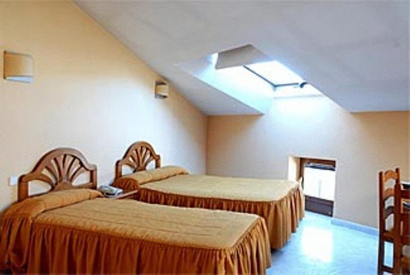 Hotel Laberinto シグエンサ エクステリア 写真