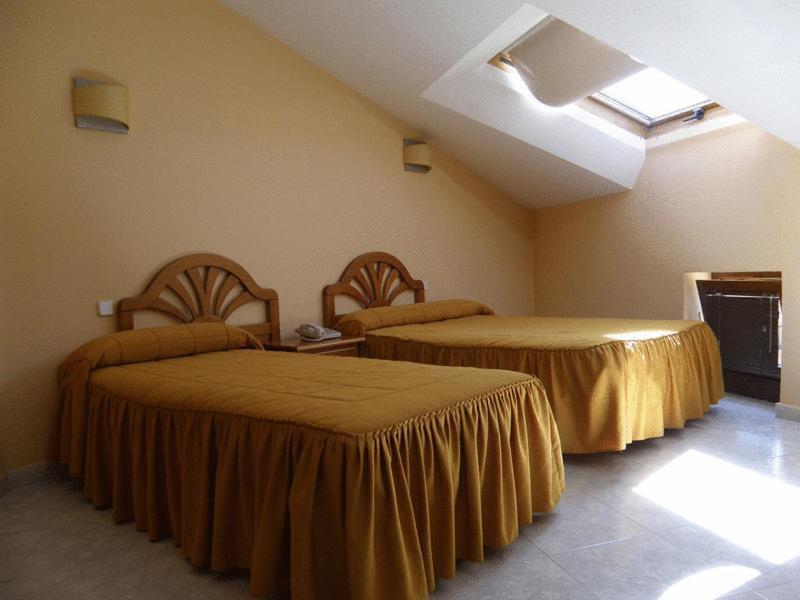 Hotel Laberinto シグエンサ 部屋 写真